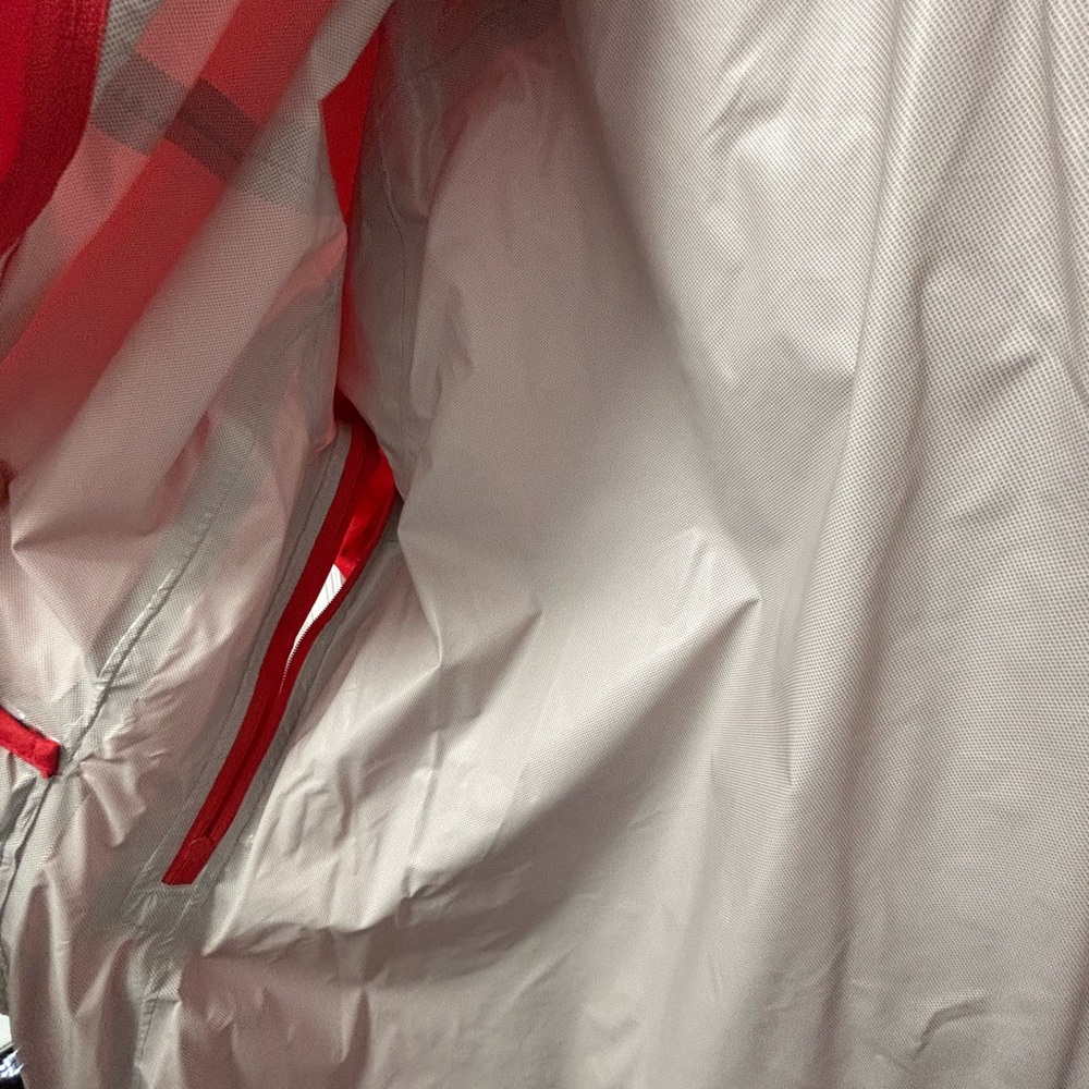 Helly Hansen Women's Vibrant Orange Rain Jacket - Picture 6 of 7